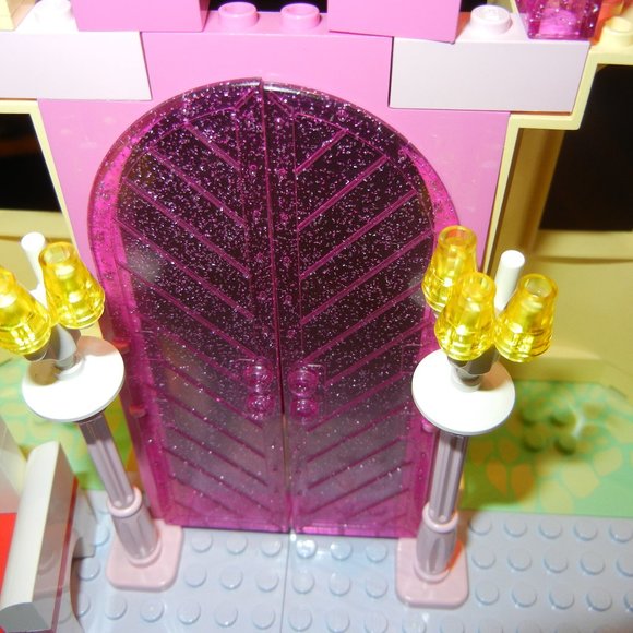 King Queen Witch Fairy LEGO 5808 Beville Castle Missing a few small items - Picture 16 of 16